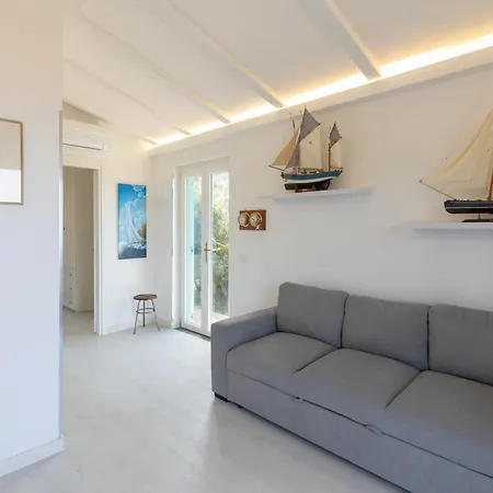 Holiday home Il Nespolo - Helloelba *