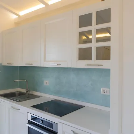 Holiday home Il Nespolo - Helloelba