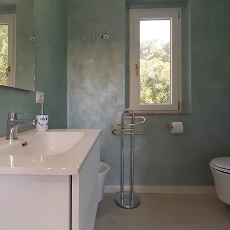 Il Nespolo - Helloelba * Patresi