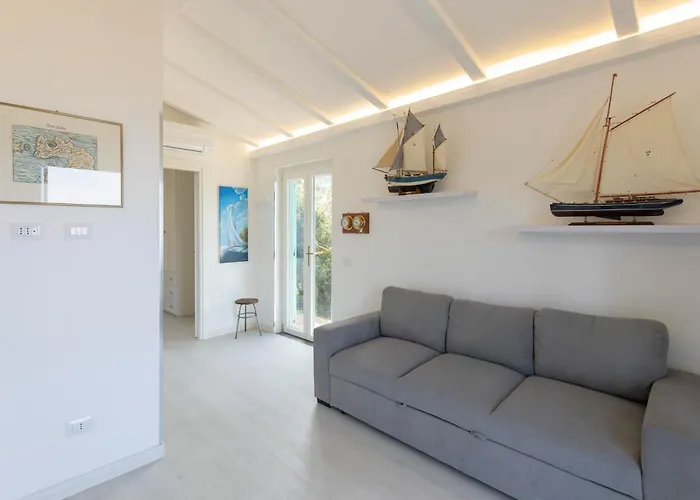 Vakantiehuis La Lucciola - Helloelba *